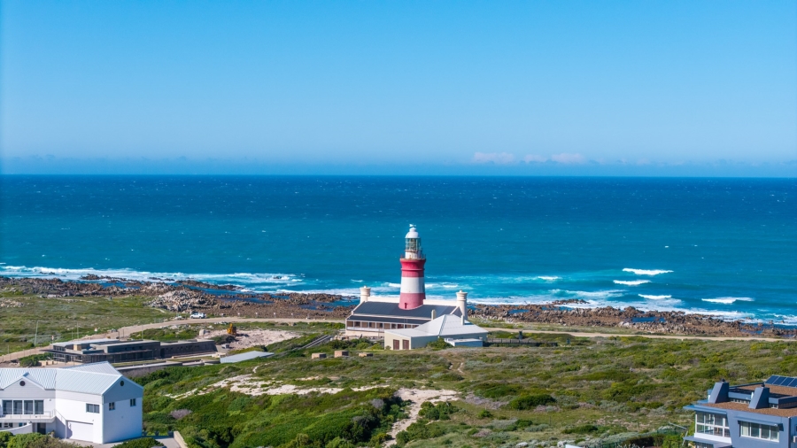 To Let 1 Bedroom Property for Rent in Agulhas Western Cape